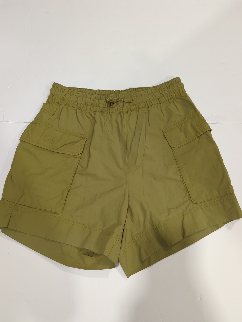 Old Navy Active Olive Green Cargo Pocket Shorts Quick Dry Women's Small Hiking